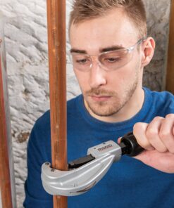 RIDGID 31632 Model 151 Quick-Acting Tubing Cutter with 1/4"-1-5/8" Cutting Capacity, Silver Black Tubing Cutter, Small 29 813j8A08fuL