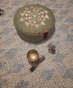 Yoga Meditation Buckwheat Bolster Pillow Cushion Triangle Green 16" x 16" 18 8140QBf5XYL