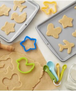 Wilton Recipe Right 3 Piece Cookie Pan Set, Standard Packaging 18 815tqNuIXyL