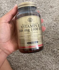 Solgar Vitamin E 268 MG (400 IU) (d-Alpha Tocopherol & Mixed Tocopherols), 100 Softgels - Supports Immune System & Skin Nutrition - Natural Antioxidant - Gluten Free, Dairy Free - 100 Servings 100 Count (Pack of 1) 33 816V0EYmk9L