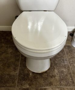 Soft Close Toilet Seat Round with Lid BR500-00 White, Comfortable, Durable, Sturdy, Stain-Resistant and Easy to Clean, Fits All Toilet Brands, Executive Series by Bath Royale Round Heavy-Duty 34 816mmlZ307L