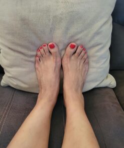 YogaToes GEMS: Gel Toe Stretcher & Separator - America’s Choice for Fighting Bunions, Hammer Toes (Small fits Shoe Sizes W: 7.5-11 / M: 7-10,) 1 Pair 36 817C8TOurPL