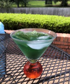 Mint Teisseire Concentrated Mint Syrup for drinks, sodas, and flavoring teas, 600 ml / 20 fl oz., Mint 20.29 Fl Oz (Pack of 1) 18 817TKLaUa3L