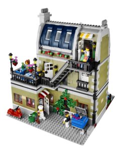 LEGO Creator Expert 10243 Parisian Restaurant (2469 Pieces) 42 8185Mj4bcPL