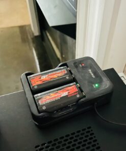 Ponkor Rechargeable Battery Packs for Xbox Series X|S/Xbox One, 2x2600mAh Batteries with High-Speed Charging Station for Xbox One S/Xbox One X/Xbox One Elite Controller 47 81861uxdNDL