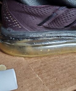 Sof Sole Shoe Goo Repair Adhesive for Fixing Worn Shoes or Boots, Clear, 3.7-Ounce Tube 1-Pack 35 8187WGTochL