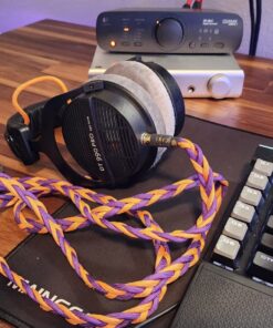 beyerdynamic DT 990 Pro 250 ohm Over-Ear Studio Headphones For Mixing, Mastering, and Editing Gray 49 818Fe4pjm5L