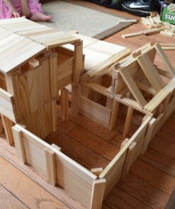 KEVA Structures 200 Wood Building Planks Set - Building Toy Includes 200 Wooden Blocks and Idea Book - Ages 5 and Up 29 819AGvskRFL