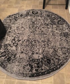 SAFAVIEH Adirondack Collection Area Rug - 4' Round, Grey & Black, Oriental Distressed Design, Non-Shedding & Easy Care, Ideal for High Traffic Areas in Living Room, Bedroom (ADR109B) Grey/Black 24 819O9TUEG7L