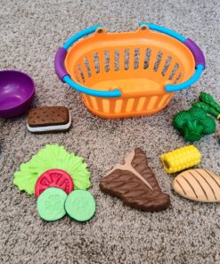 Learning Resources New Sprouts Dinner Food Basket - 18 Pieces, Ages 18+ Months Pretend Play Food for Toddlers, Preschool Learning Toys, Kitchen Play Toys for Kids 52 819PcApiK4L