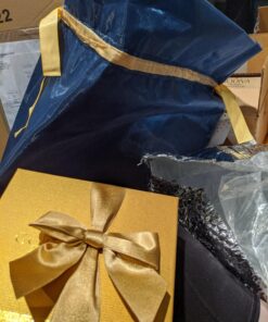 Godiva Chocolatier Classic Gold Ballotin Chocolate, Perfect Hostess Gift, Gifts for Her, Mothers Day Gift, Chocolate Lovers, 19 pc. 19 Count (Pack of 1) 21 819uiV3FnEL