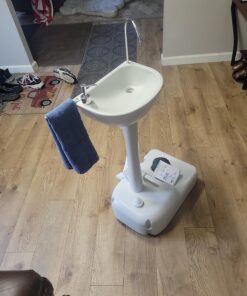 SereneLife Portable Camping Sink w/Towel Holder & Soap Dispenser - Hand Wash Basin Stand w/Rolling Wheels - For Outdoor Events, Gatherings, Worksite & Camping White Standard Towel Holder & Dispenser 39 81AMovqGkaL