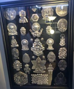 Large 19"X 14" Pin Display Case Medal Shadow Box with 98% UV Protection for Military Medals, Beach Tags, Jewelry Pins, Pin Gift, Insignia Ribbons, Pin Collectibles Black Finish 45 81AgNb7SVSL