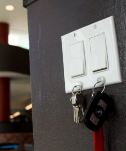 KeySmart KeyCatch - A Modern Magnetic Key Rack - Easy Installation Key Holder - Screws Into Lightswitch Panel - Strong Magnet (6-Pack) 31 81BErb5AeL