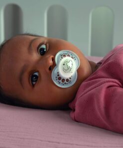 MAM Night Pacifiers , MAM Pacifiers 6+ Months, Best Pacifier for Breastfed Babies, Glow in the Dark Pacifier, Baby Boy Pacifier, 6-16 (Pack of 2) 42 81BHEs63DpL