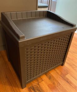 Suncast 22-Gallon Small Deck Box - Lightweight Resin Indoor/Outdoor Storage Container and Seat for Patio Cushions, Gardening Tools and Toys - Store Items on Patio, Garage, Yard - Mocha Wicker Mocha Wicher 51 81BNrOOTjUL