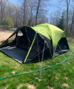 Coleman Carlsbad Dark Room Camping Tent with Screened Porch, 4/6 Person Tent Blocks 90% of Sunlight and Keeps Inside Cool, Weatherproof Tent with Easy Setup and Screened-In Porch 6-person 54 81BhW4OKCmL