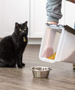 IRIS USA 10 Lbs / 12.75 Qt WeatherPro Airtight Pet Food Storage Container, for Dog Cat Bird and Other Pet Food Storage Bin, Keep Pests Out, Keep Fresh, Translucent Body, BPA Free, Clear/Black 26 81BzMqVfXL