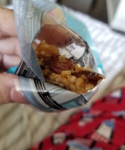 KIND Bars, Almond & Coconut, Healthy Snacks, Gluten Free, 12 Count 29 81CBE9NELRL