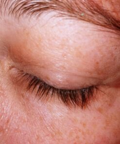 Sky Organics Organic Castor Oil Eyelash Serum for Lashes & Brows, 100% Pure & Cold-Pressed USDA Certified Organic to Strengthen, Moisturize & Condition, 1 fl. Oz 46 81ChSxeY8GL 1