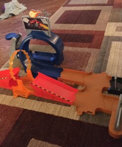 Fisher-Price Nickelodeon Blaze and the Monster Machines Monster Dome racetrack playset with stunt track and character trucks for preschool kids 52 81CjlShnBTL