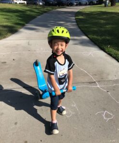 Joovy Noodle Bike Helmet for Toddlers and Kids Aged 1-9 with Adjustable-Fit Sizing Dial, Sun Visor, Pinch Guard on Chin Strap, and 14 Vents to Keep Little Ones Cool (Small, Greenie) Small 29 81ClNg325WL