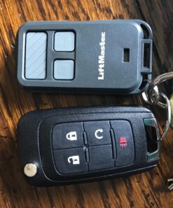 LiftMaster 890max Mini Key Chain Garage Door Opener Remote, 2.5" Long x 1.25" Wide x 1/2" Thick, Black with Gray Buttons 28 81D dOiFySL