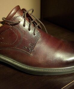 Lexol Leather Cleaner and Conditioner and Sponge Kit, For Use on Leather Apparel, Furniture, Auto Interiors, Shoes, Handbags and Accessories 53 81DEKZj4QyL