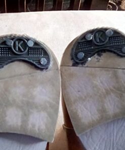 Sof Sole Shoe Goo Repair Adhesive for Fixing Worn Shoes or Boots, Clear, 3.7-Ounce Tube 1-Pack 53 81DOXYFIYL