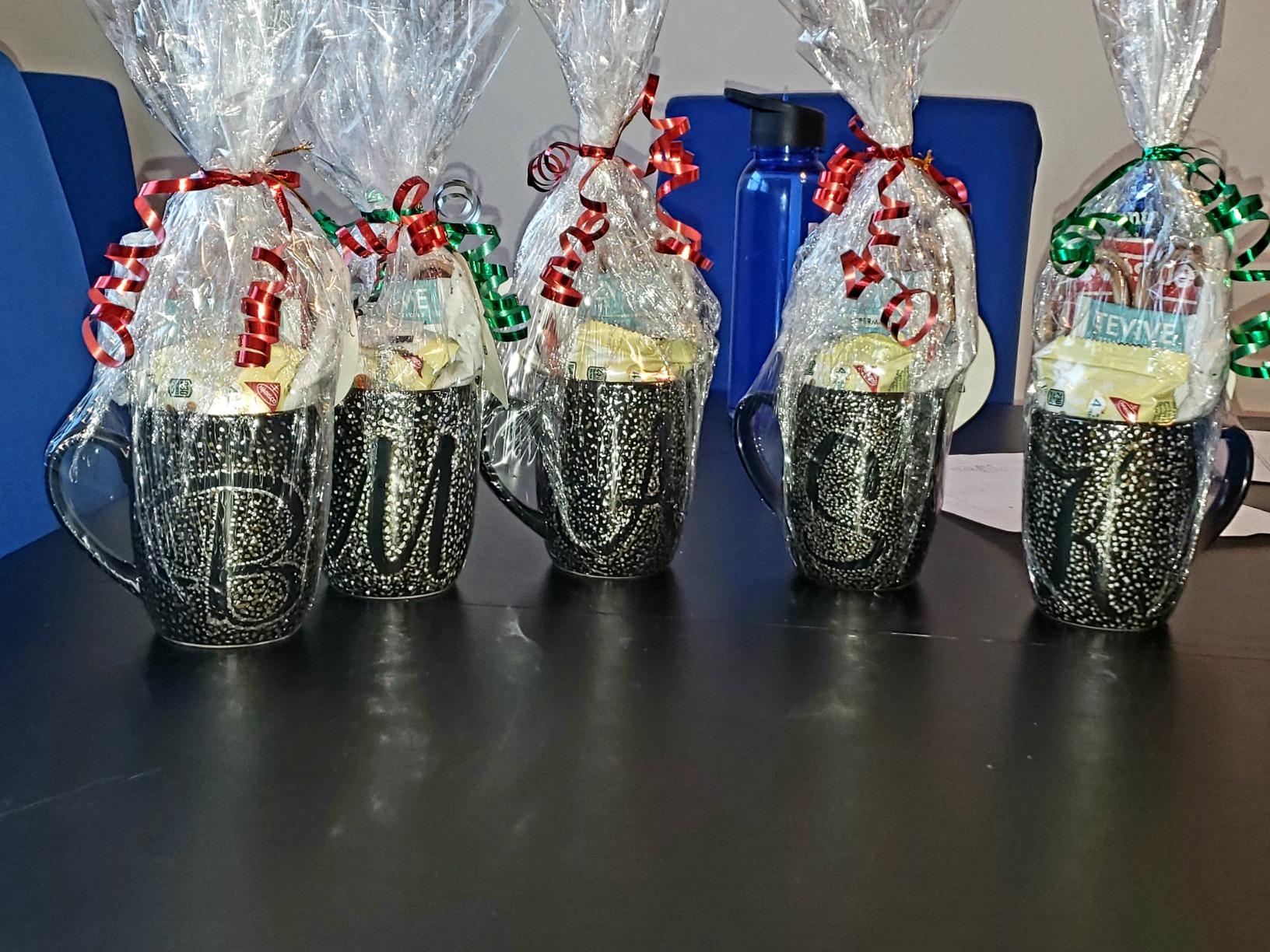 SHARPIE Oil-Based Paint Markers, Medium Point, Assorted & Metallic Colors, 5 Count - Great for Rock Painting 19 SHARPIE Oil-Based Paint Markers, Medium Point, Assorted & Metallic Colors, 5 Count - Great for Rock Painting - Image 19