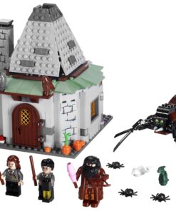 Alternative view of LEGO Harry Potter Hagrid's Hut 4738