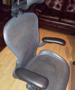 Herman Miller Aeron Executive Office Chair-Stainless Steel, Size B-Fully Adjustable Arms-lumbar Support Open Box Medium Size (B) Carbon 3 81EQN5ETSPL