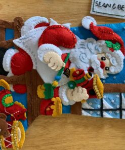 Bucilla The Workshop Christmas Stocking Felt Applique Kit, 18-Inch 32 81EUO Av99L