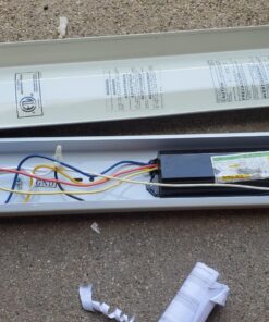 Sunco 10 Pack T8 LED 4FT Tube Light Bulbs Ballast Bypass Fluorescent Replacement 5000K Daylight 18W Frosted Cover Retrofit Single Ended Power (SEP) Commercial Grade - UL 10 Count (Pack of 1) 36 81EdWMlmupL