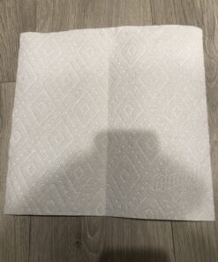 Bounty Quick-Size Paper Towels, White, 16 Family Rolls = 40 Regular Rolls 2 Count (Pack of 8) 48 81Exa1wws0L