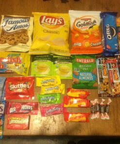 COLLEGEBOX Snack Box (50 Count) Valentines Variety Pack Care Package Gift Basket Adult Kid Guy Girl Women Men Birthday College Student Office School 35 81FdSkLIUOL