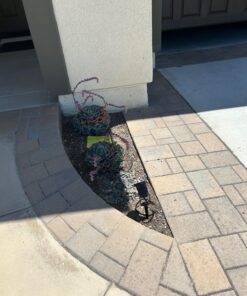 ZUCKEO Low Voltage Landscape Lights LED Landscape Lighting, 5W 12V Garden Pathway Lights Waterproof Warm White Walls Trees Flags Outdoor Landscape Spotlights with Stakes (8 Pack) 53 81FlrXdhypL