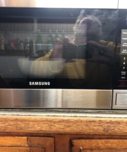 SAMSUNG 1.1 Cu Ft Countertop Microwave Oven w/ Grilling Element, Ceramic Enamel Interior, Auto Cook Options,1000 Watt, MG11H2020CT/AA, Stainless Steel, Black w/ Mirror Finish,15.8"D x 20.4"W x 11.7"H 36 81GgC6zJcL
