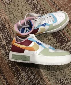 CLOUT Guard - Premium Water & Stain Repellent - Waterproof and Protect Suede, Leather, Nubuck, Fabric, Nylon, Polyester & More - Sneakerhead Protector for All Sneakers, Shoes, Boots, & Accessories 29 81GuIpaK86L