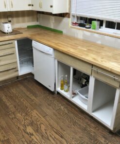 Kreg KMA3700 Accu-Cut XL - Track Saw Guide - With Universal Sled - Make Cross-, Rip- & Angled-Cuts Easily - Straight Cut Guide Track System - Circular Saw Track Guide 30 81H3iyX61aL