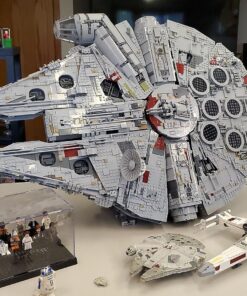 LEGO Star Wars Ultimate Millennium Falcon 75192 - Expert Building Set and Starship Model Kit, Movie Collectible, Featuring Classic Figures and Han Solo's Iconic Ship, Best Gift for Adults 109 81HgLcDVIcL