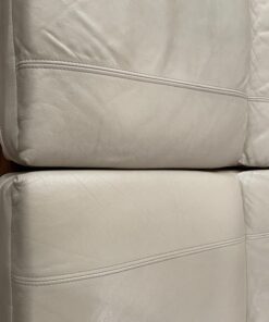 Chamberlain’s Leather Milk Furniture Treatment - All-Natural Leather Cleaner, Leather Conditioner for Couches and Living Room Furniture No 5, 6 Oz 66 81IMeUd1kSL