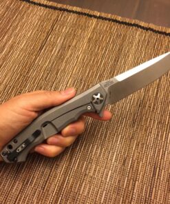 Zero Tolerance 0452CF; Pocket Knife with 4.1” Dual-Finished S35VN Steel Blade, Carbon Fiber Front and Titanium Back Handle Scales, KVT Ball-Bearing Opening, Frame Lock, Deep-Carry Pocketclip; 4.6 OZ.,Large 79 81IPUvaXf5L