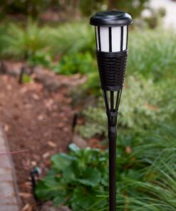 Newhouse Lighting FLTORCH4-B Solar-Powered Flickering Flame Outdoor Island Torches, 4-Pack, Dark Chocolate,Black 18 81IQpMUzUwL