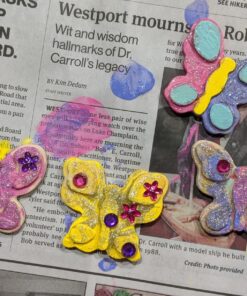 Melissa & Doug Created by Me! Wooden Butterfly Magnets Craft Kit (4 Designs, 4 Paints, Stickers, Glitter Glue) 16 81ISq1WH6ML