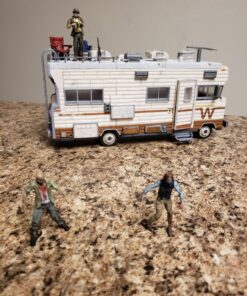 McFarlane Toys Construction Sets- The Walking Dead TV Dale's RV Set 38 81IUeK7357L