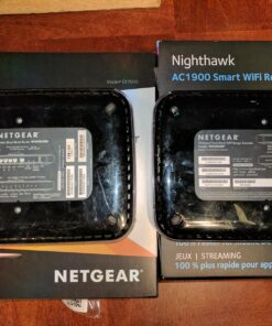 NETGEAR Nighthawk Smart Wi-Fi Router (R7000) - AC1900 Wireless Speed (Up to 1900 Mbps) | Up to 1800 Sq Ft Coverage & 30 Devices | 4 x 1G Ethernet and 2 USB ports | Armor Security 45 81Id9f4UrlL