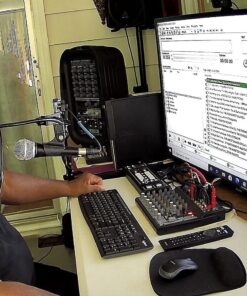 Behringer Xenyx X2222USB Mixer with USB and Effects 16 81IfpEtB4L