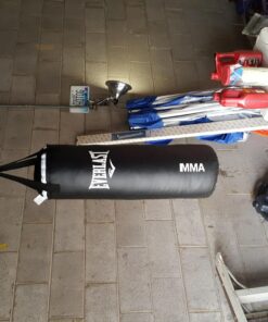 Everlast 70-Pound MMA Heavy-Bag Kit , Black 22 81IvyFvjTKL