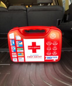 Johnson & Johnson All-Purpose Portable Compact First Aid Kit for Minor Cuts, Scrapes, Sprains & Burns, Ideal for Home, Car, Travel and Outdoor Emergencies, 140 Pieces Original Version 140 Piece Set 53 81JDygYsaaL